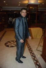 Sudesh Berry at Colors Phulwa bash in Juhu,Mumbai on 2nd Dec 2011 (44).JPG